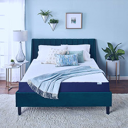 Amazon.com: Sleep Innovations Quinn 10 Inch Stay Fresh Cooling Gel Memory  Foam Mattress with Freshness Protector and Cool Quilted Cover, Twin Size,  Bed in a Box, Medium Support : Home & Kitchen